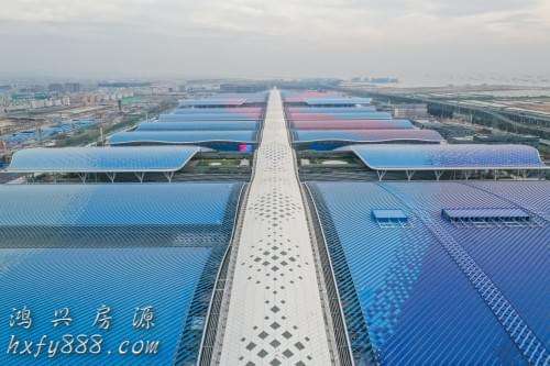 深圳国际会展中心硬核科技实力，波涛之中随风飘舞